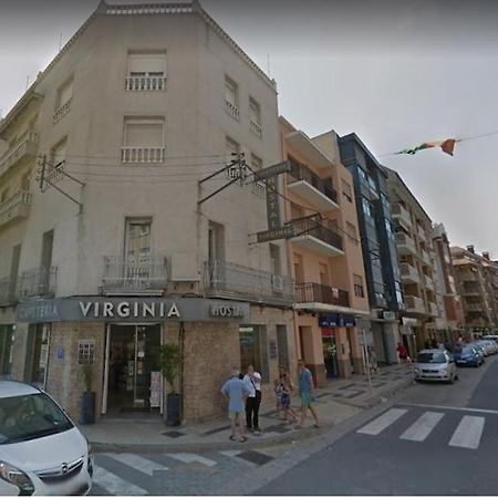 Hostal Virginia Tortosa Exterior foto